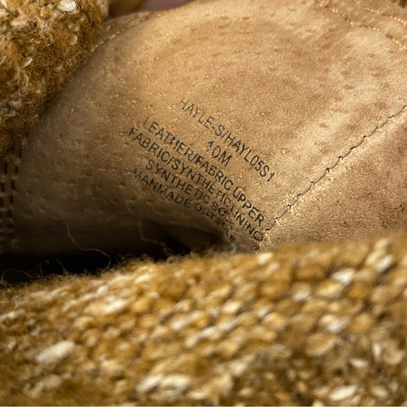 Steve Madden Hayle Pull Chelsea Booties Size 10 - Picture 14 of 16